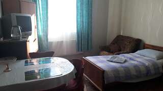 Мини-отель Mini-Hotel on Solomianka Киев Двухместный номер с 1 кроватью и общей ванной комнатой-6